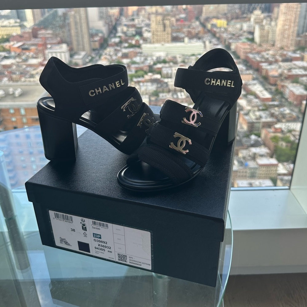 CHANEL Black Sandals Heels with Iconic Design